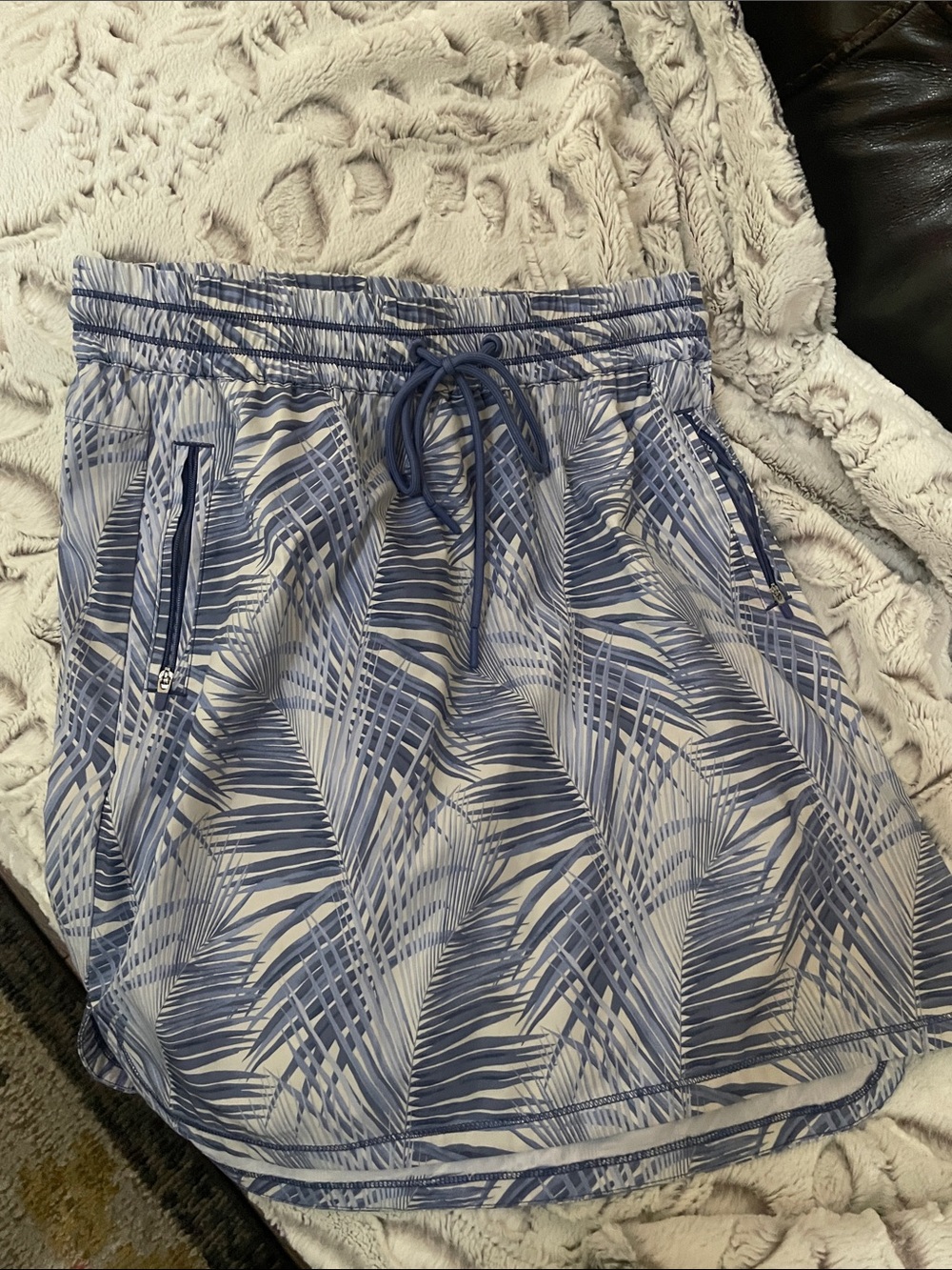 Tommy Bahama Blue Palm-Print Active Skort